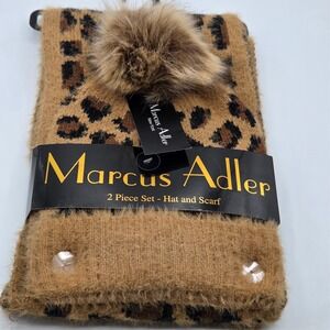 Marcus Adler Hat & Scarf Set Leopard VERY SOFT